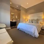 Palms Villas Resort
